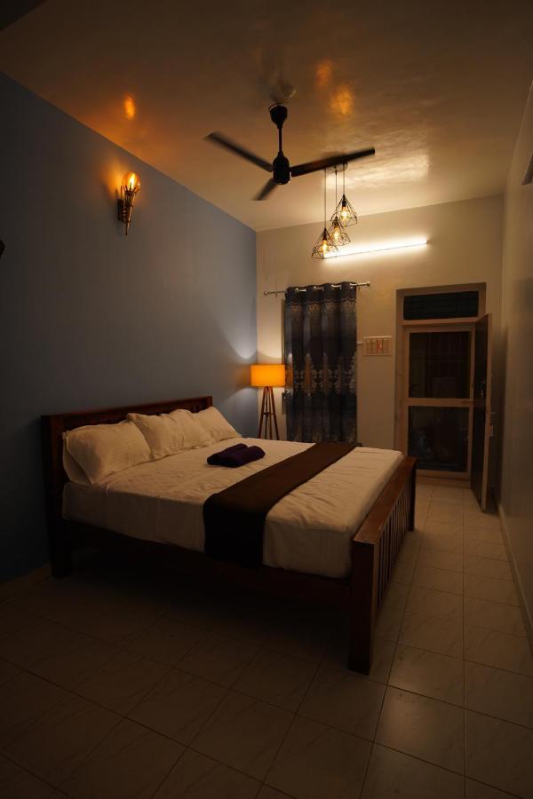 Omkara - The Fives Guest House Tiruvannamalai Luaran gambar