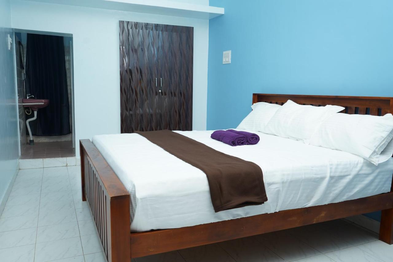 Omkara - The Fives Guest House Tiruvannamalai Luaran gambar