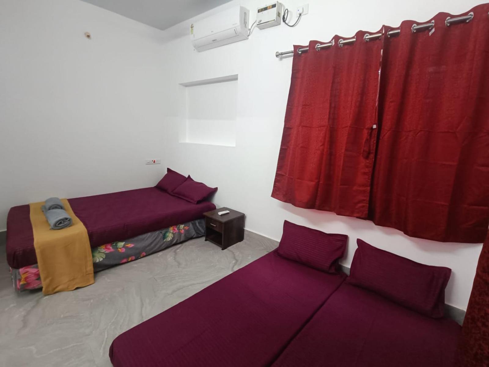 Omkara - The Fives Guest House Tiruvannamalai Luaran gambar